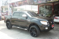 COSMIS Iconic Series Model ZR6 in FORD Ranger